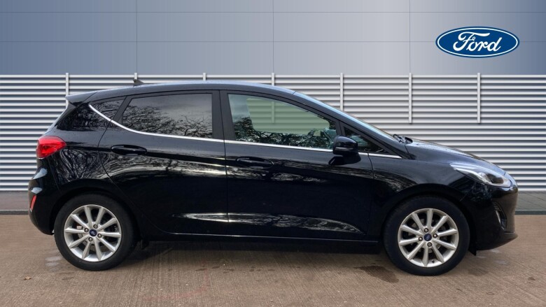 Ford Fiesta 1.0 EcoBoost Titanium 5dr Auto Petrol Hatchback